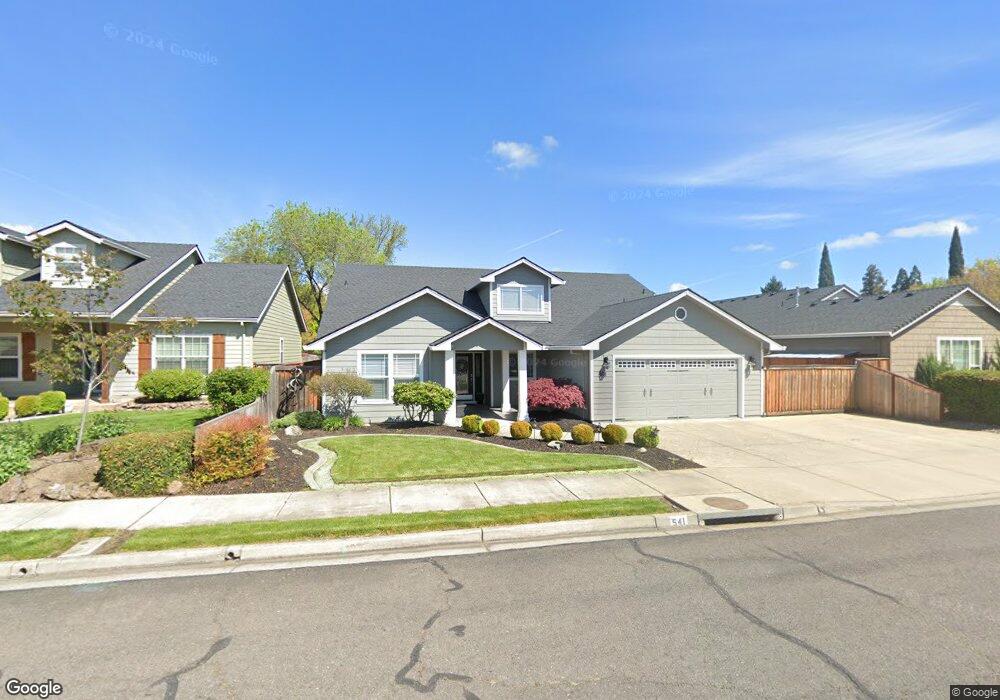 541 Brookside Ln, Central Point, OR 97502 - photo 1