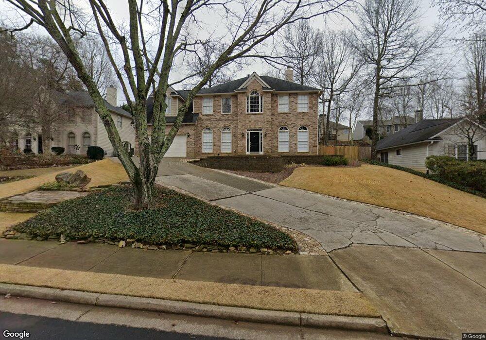 4425 Pinehollow Ct, Alpharetta, GA 30022 - photo 1