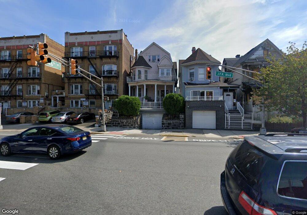 4600 Kennedy Blvd, Union City, NJ 07087 - photo 1