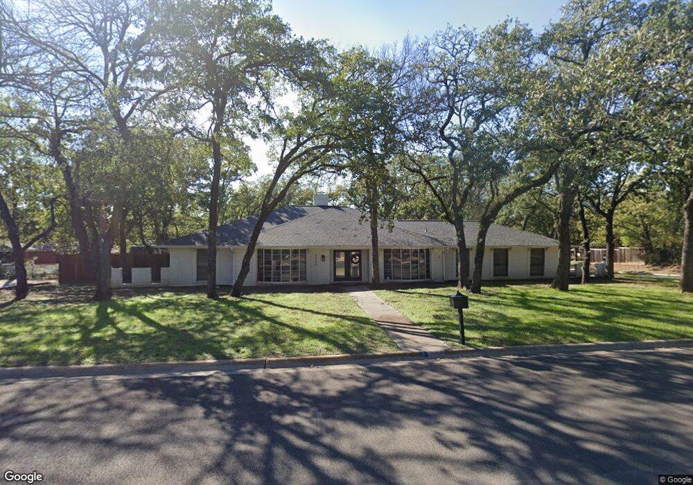 2400 Southridge Dr, Denton, TX 76205 - photo 1