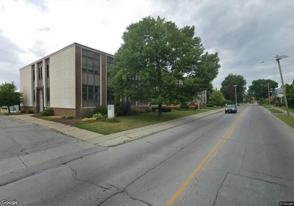 77 Grove St, Rutland, VT 05701 - photo 1