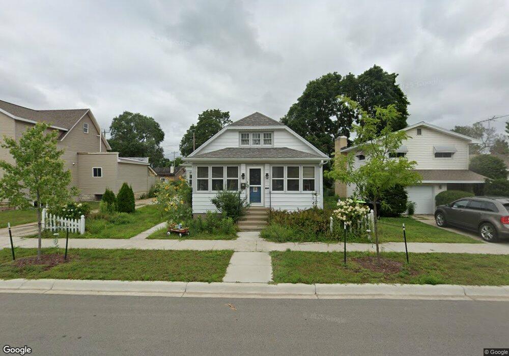 1908 13th Ave, Menominee, MI 49858 - photo 1