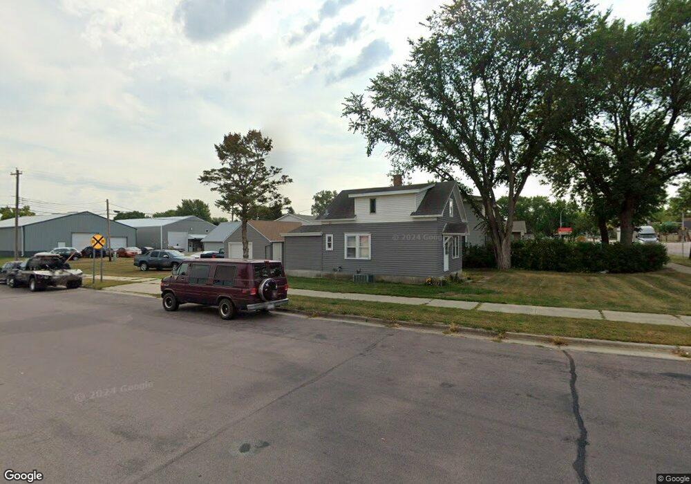 1626 N Broadway St, New Ulm, MN 56073 - photo 1
