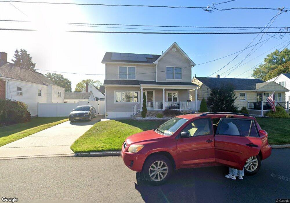 131 Beech St, Fords, NJ 08863 - photo 1