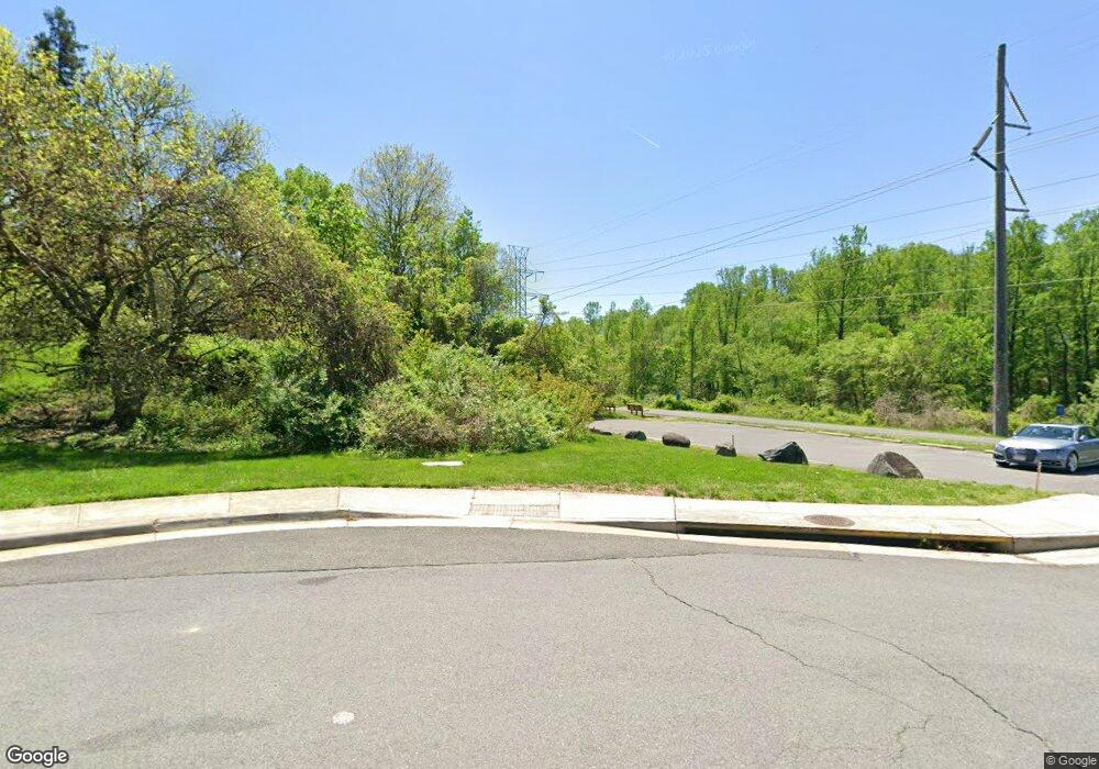 9849 Clarks Crossing Rd, Vienna, VA 22182 - photo 1