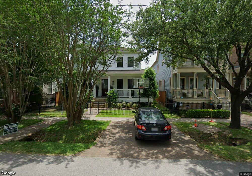 630 E 10th St, Houston, TX 77008 - photo 1