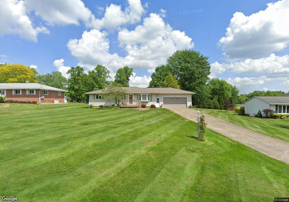 5843 Regay Dr, Akron, OH 44319 - photo 1