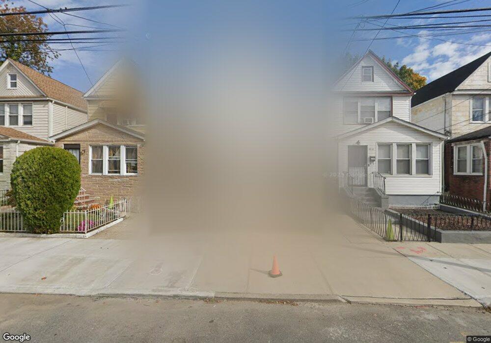 111-17 168th St, Jamaica, NY 11433 - photo 1