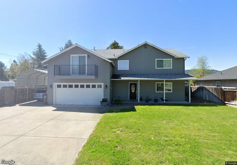 196 Nadine Ln, Central Point, OR 97502 - photo 1