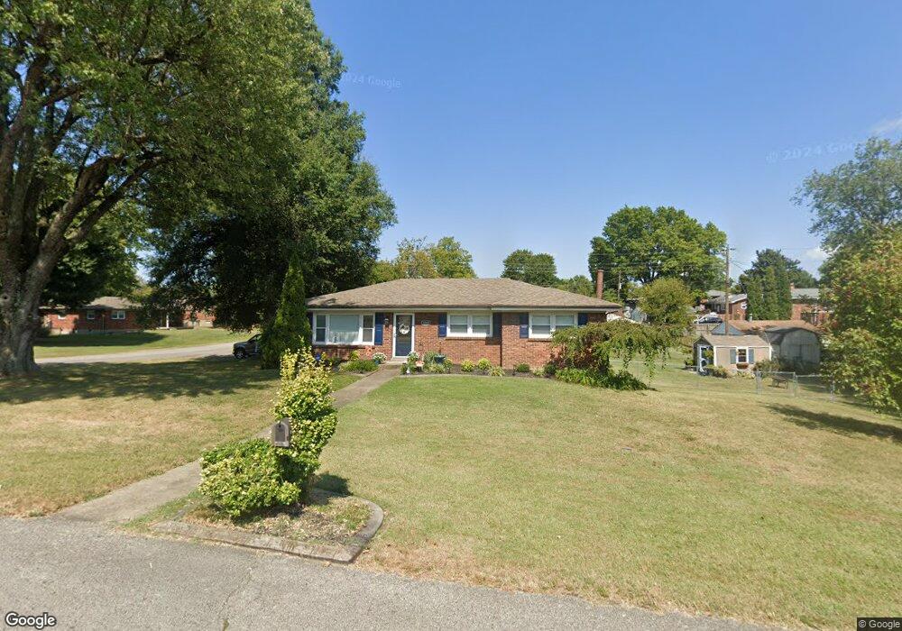 8301 Silverbell Ave, Louisville, KY 40228 - photo 1