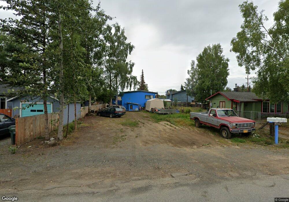 3204 Lois Dr unit 2, Anchorage, AK 99517 - photo 1