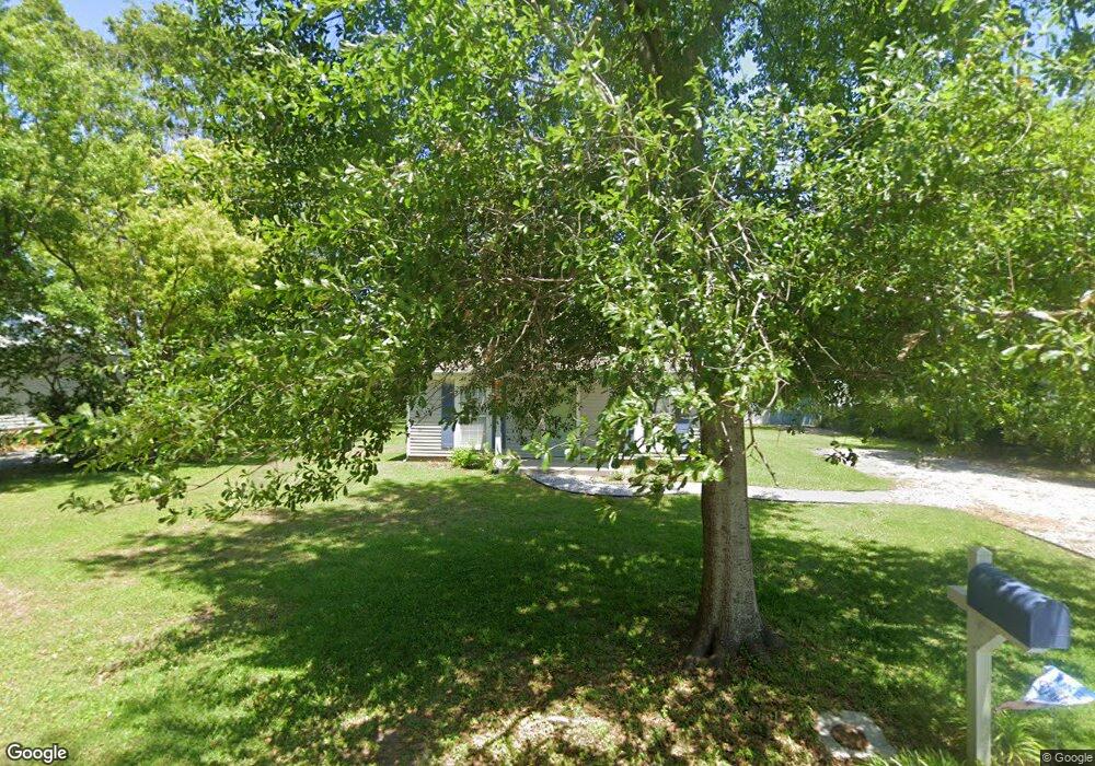 117 Sycamore St, Bay Saint Louis, MS 39520 - photo 1