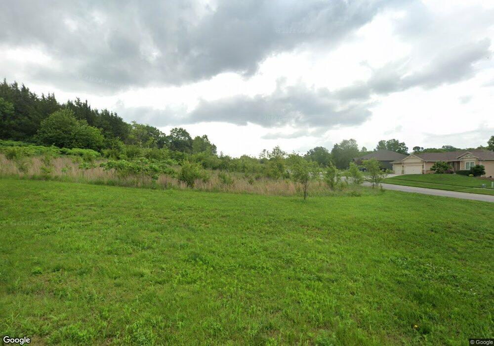 4644 SW Shenandoah Ct, Topeka, KS 66610 - photo 1