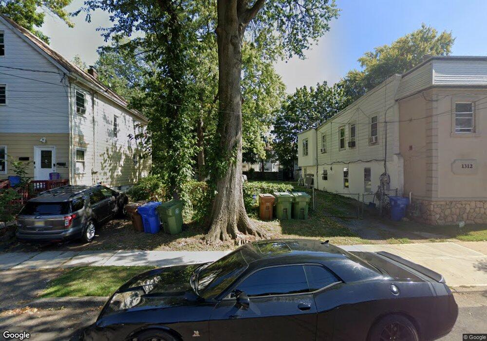 1316 E Henry St, Linden, NJ 07036 - photo 1