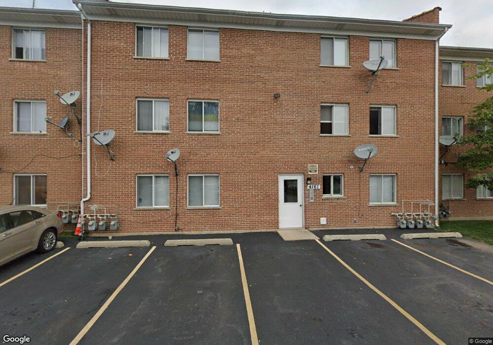 4161 Williamsburg Ct unit 302, Glenview, IL 60025 - photo 1