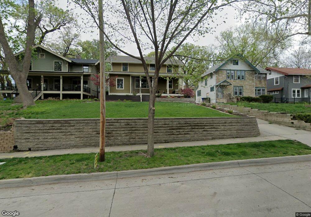 2835 High St, Des Moines, IA 50312 - photo 1