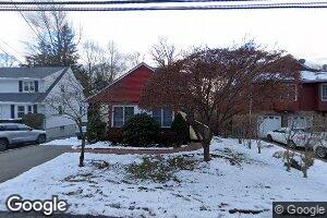 136 Miles St, Alpine, NJ 07620