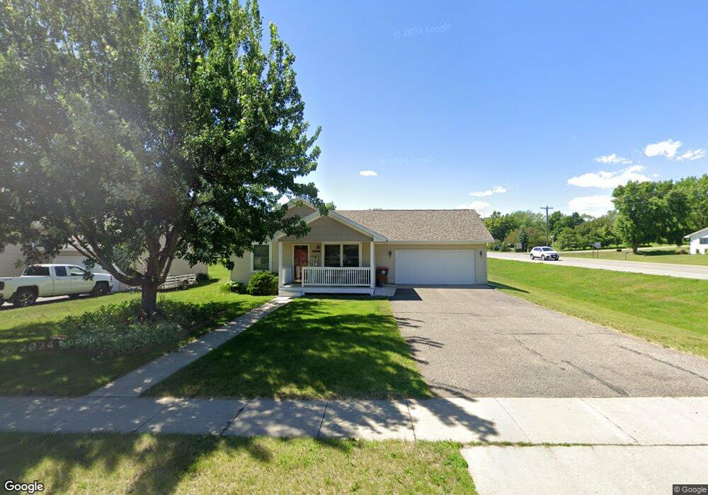 1208 Benjamin Dr, Alexandria, MN 56308 - photo 1