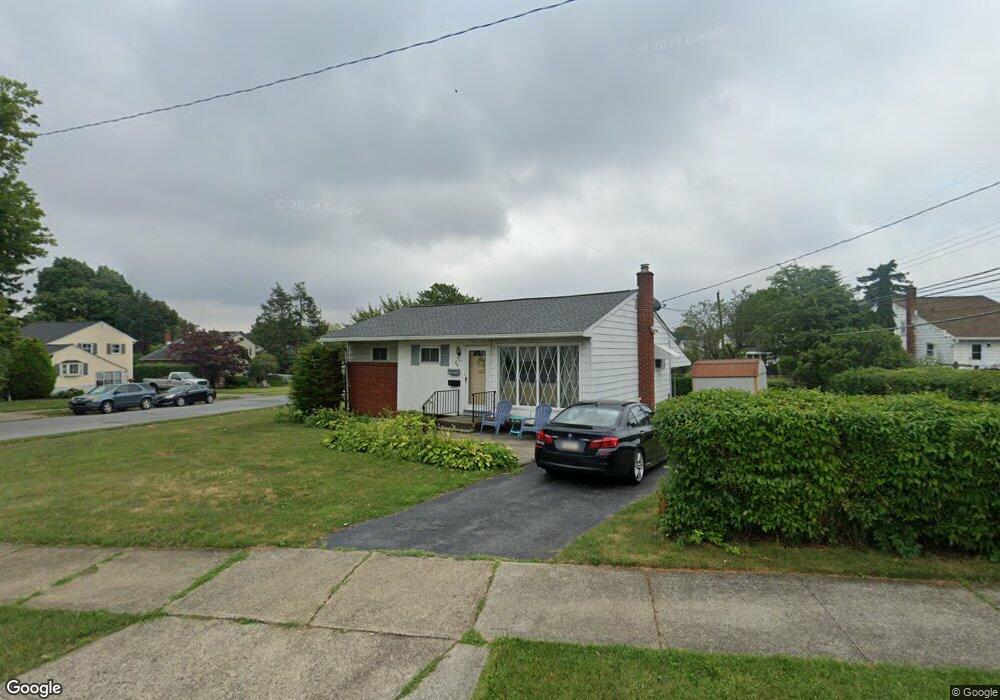 1879 Robin Way, Bethlehem, PA 18018 - photo 1