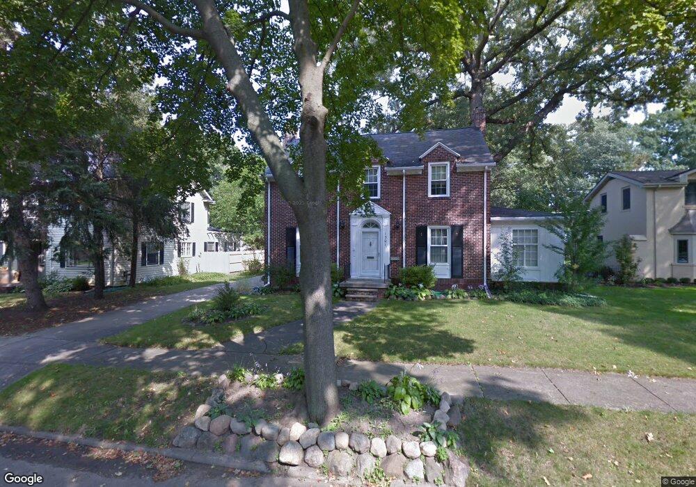 1301 Beard St, Flint, MI 48503 - photo 1