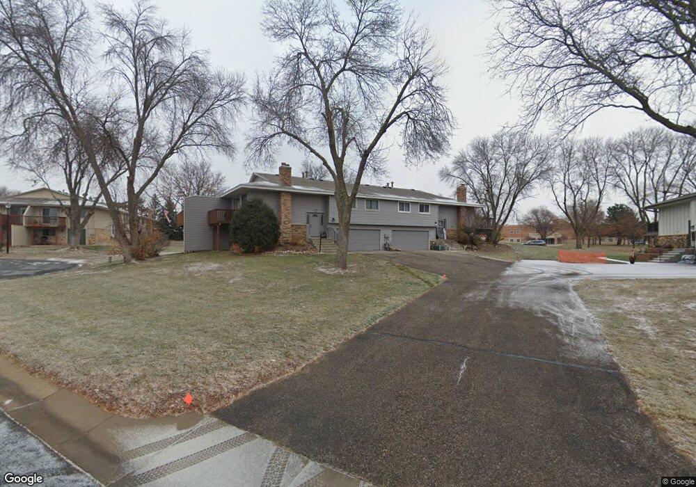 6960 Ives Ln N, Maple Grove, MN 55369 - photo 1