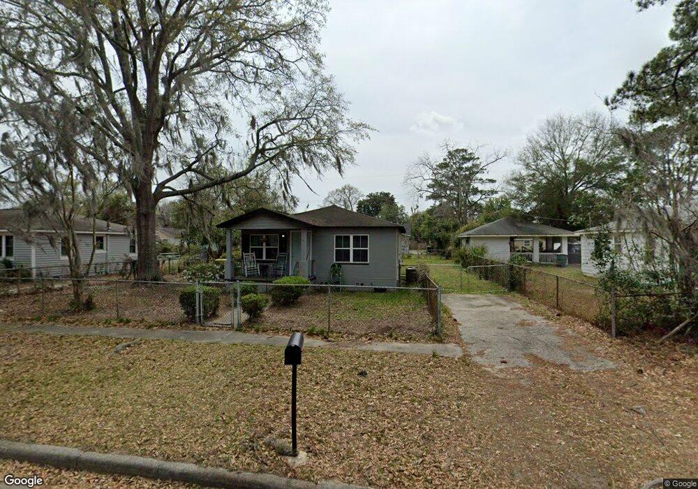 607 W 58th St, Savannah, GA 31405 - photo 1