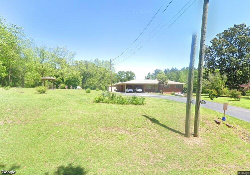 262 Blackledge Cir, Laurel, MS 39443 - photo 1