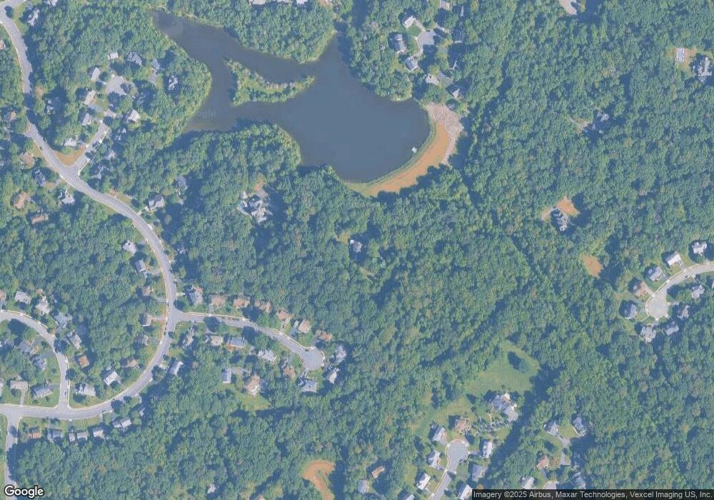 8447 Lee Alan Dr, Fairfax Station, VA 22039 - photo 1