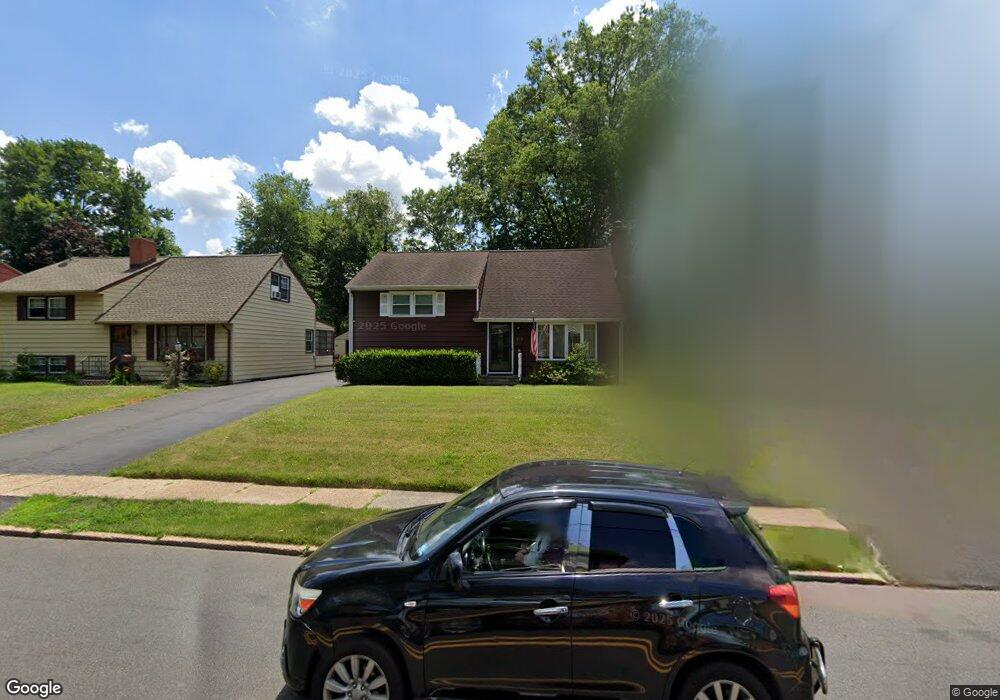 315 Walnut St, Dunellen, NJ 08812 - photo 1