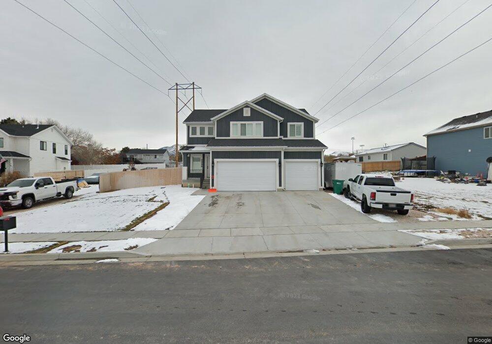 4554 S 2950 W, Roy, UT 84067 - photo 1
