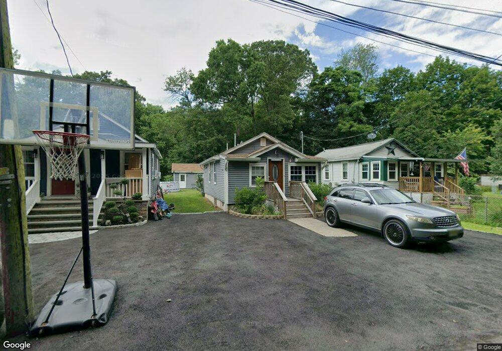 63 Riverside Dr, Oakland, NJ 07436 - photo 1