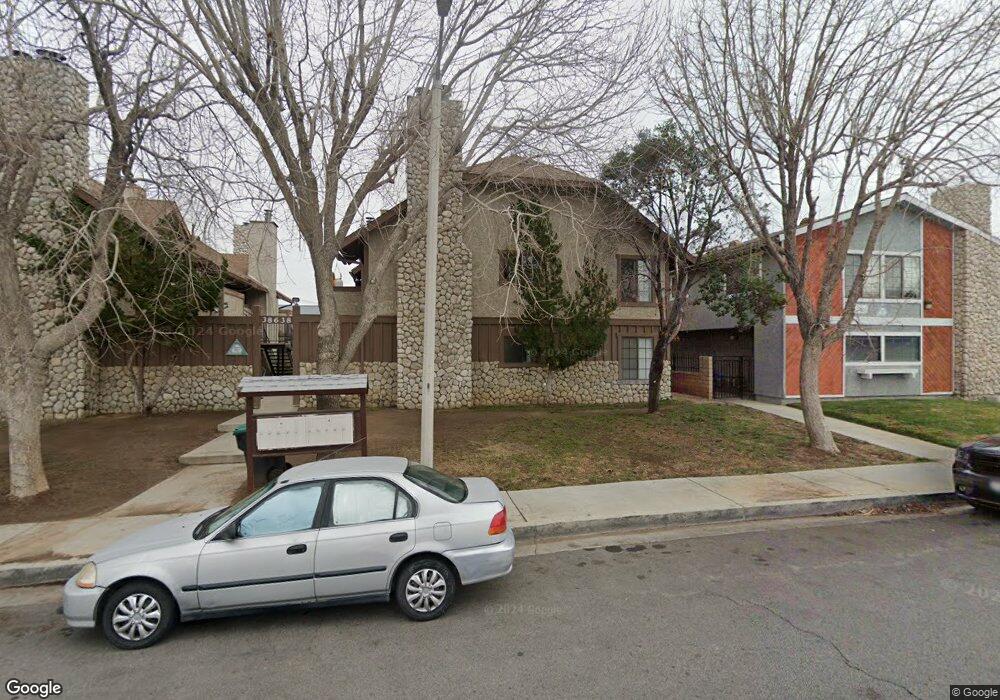 4th St. Apartments, Palmdale, CA 93550 - photo 1