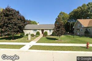 812 Carter St NW, Elkader, IA 52043