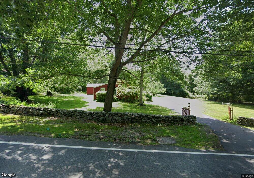 32 Bridgetown Rd, Narragansett, RI 02882 - photo 1