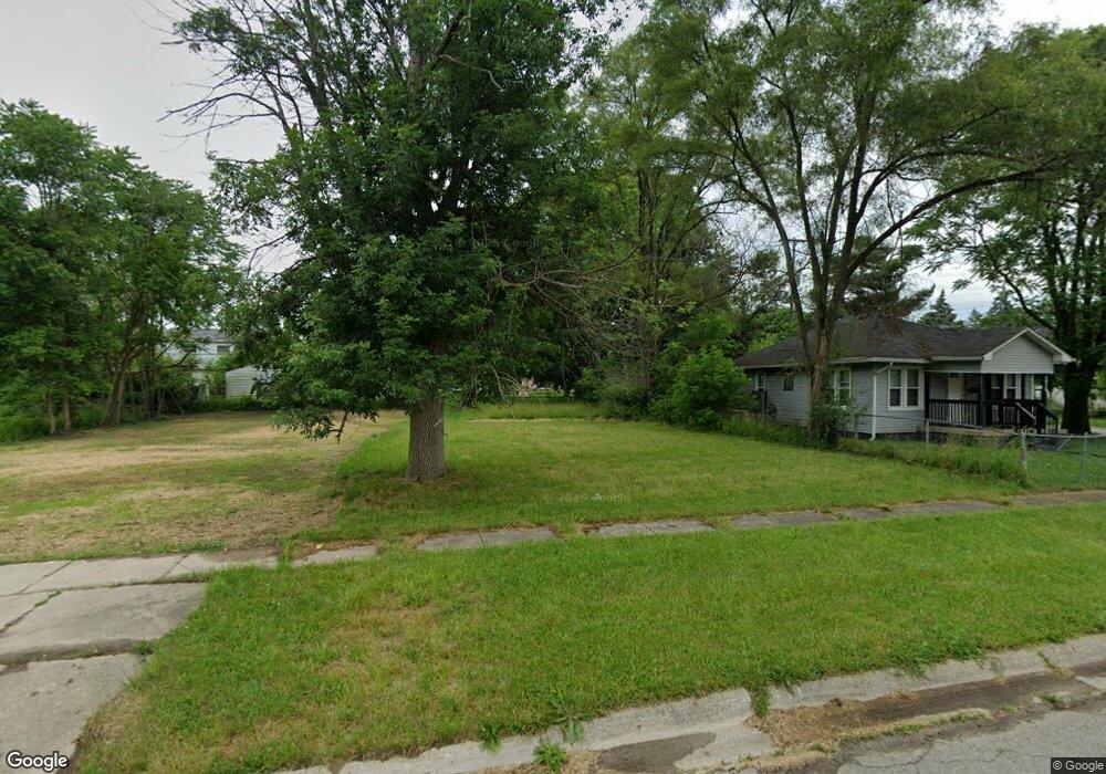 2925 Dakota Ave, Flint, MI 48506 - photo 1