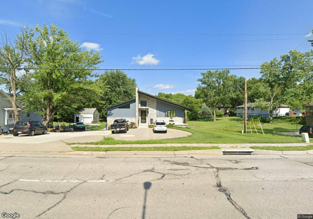 5019 Nieman Rd, Shawnee, KS 66203 - photo 1