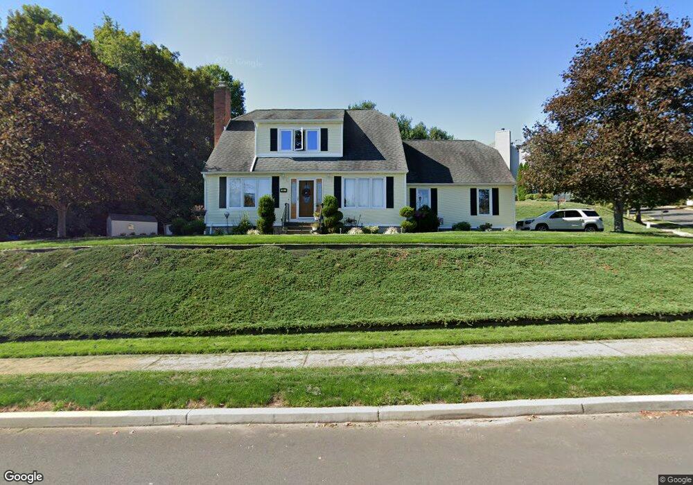 4 Brookview Ln, Middletown, CT 06457 - photo 1