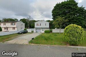 101 Miller Ave, Central Islip, NY 11722