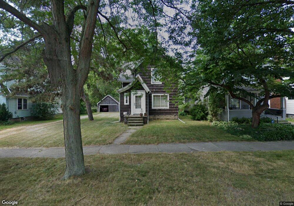 927 N Walnut St, Lansing, MI 48906 - photo 1