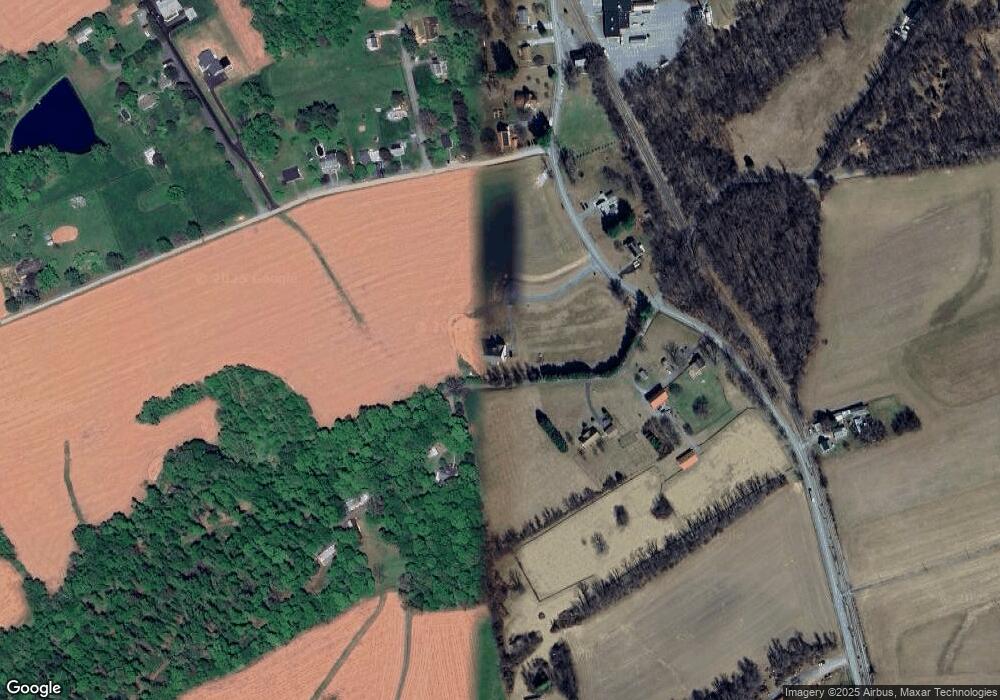 14632 Old Hanover Rd unit BENTON, Reisterstown, MD 21136 - photo 1