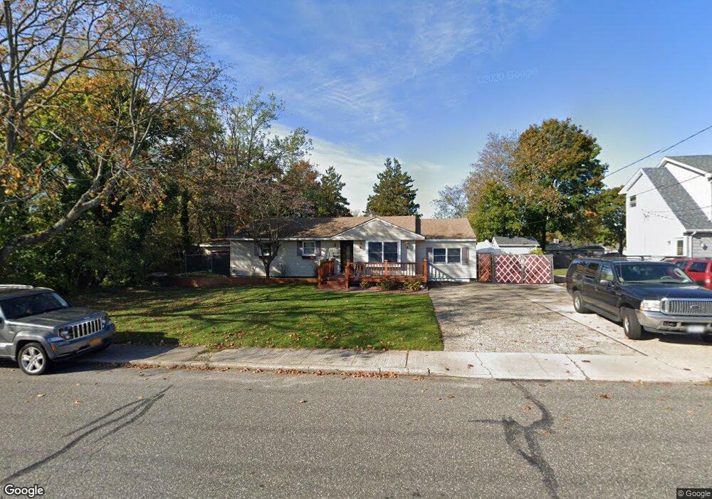 2702 Connecticut Ave, Medford, NY 11763 - photo 1