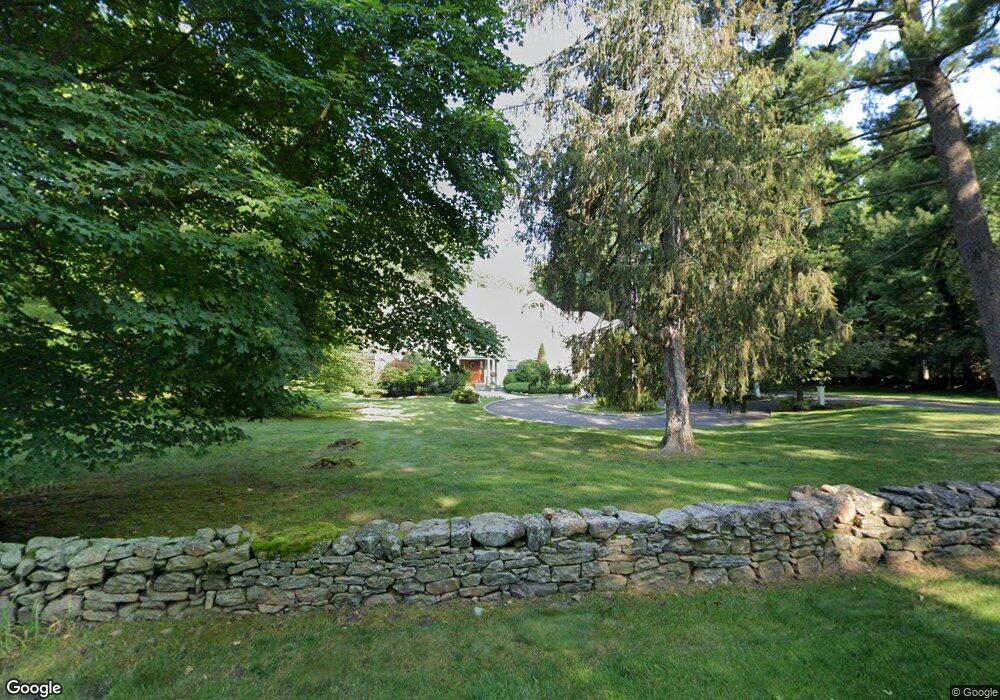 371 Middlesex Rd, Darien, CT 06820 - photo 1