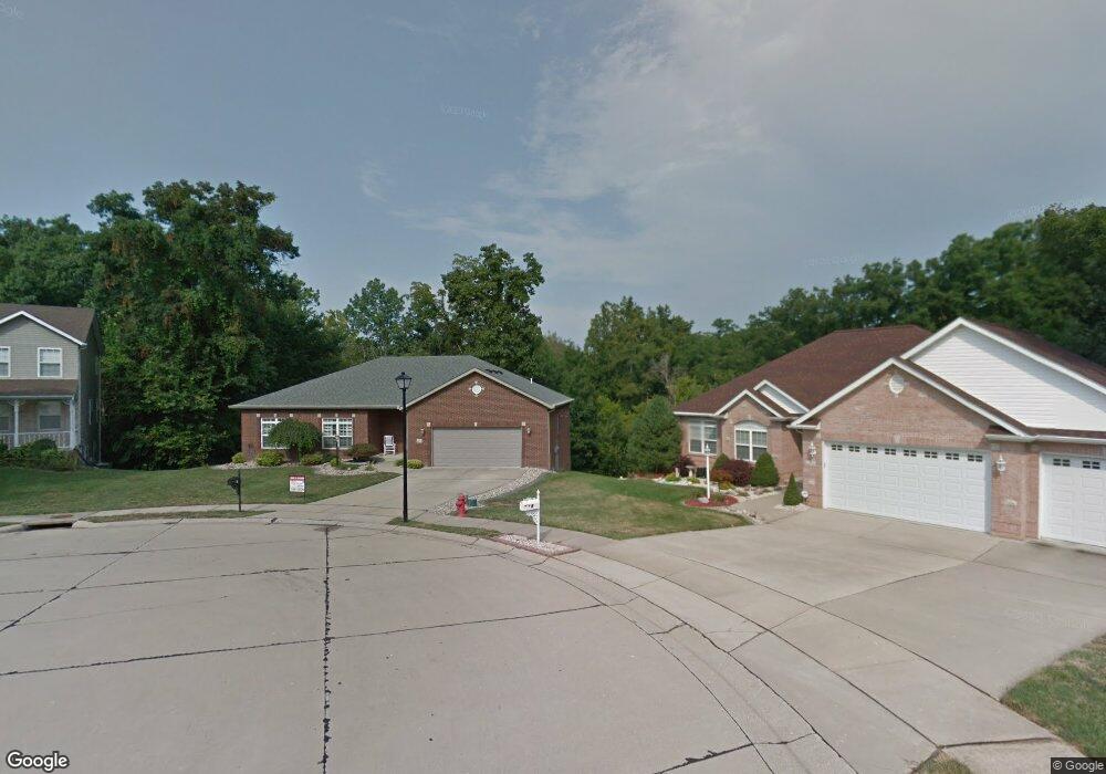 9 Chariot Ct, Glen Carbon, IL 62034 - photo 1