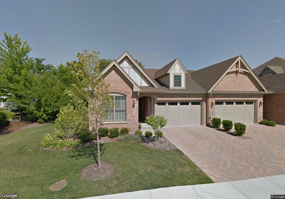 2041 Mackenzie Place, Wheaton, IL 60187 - photo 1