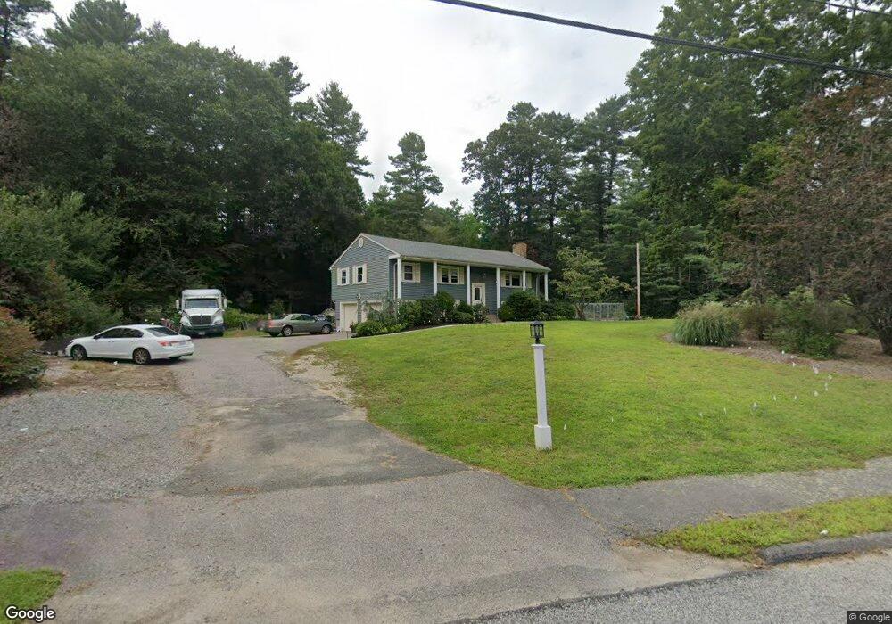 346 Elm St, Walpole, MA 02081 - photo 1