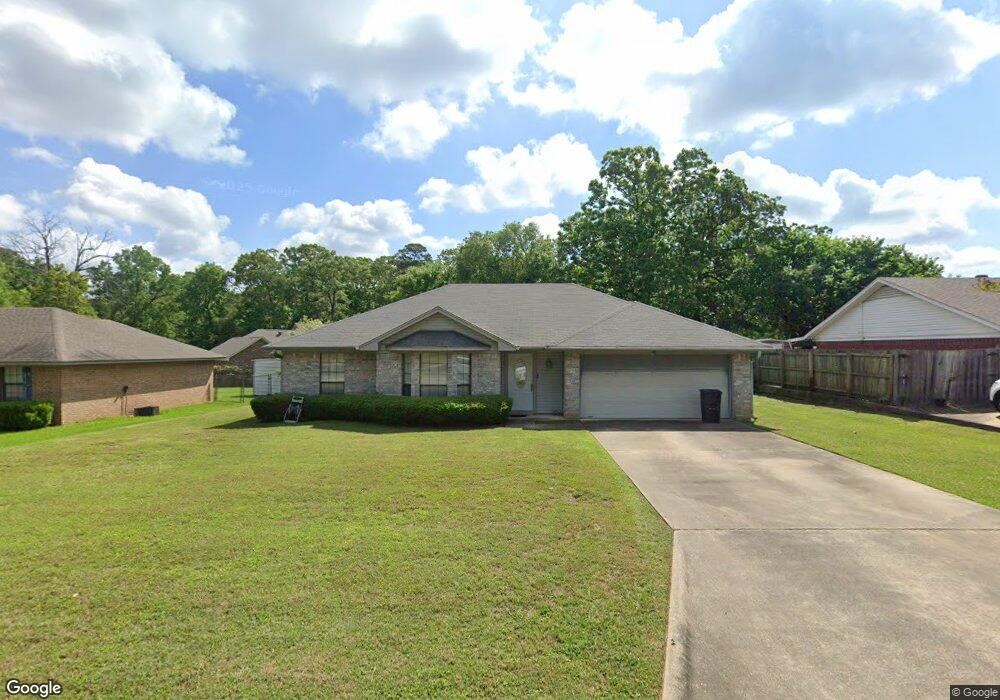 218 Jeffrey Ln, Wake Village, TX 75501 - photo 1