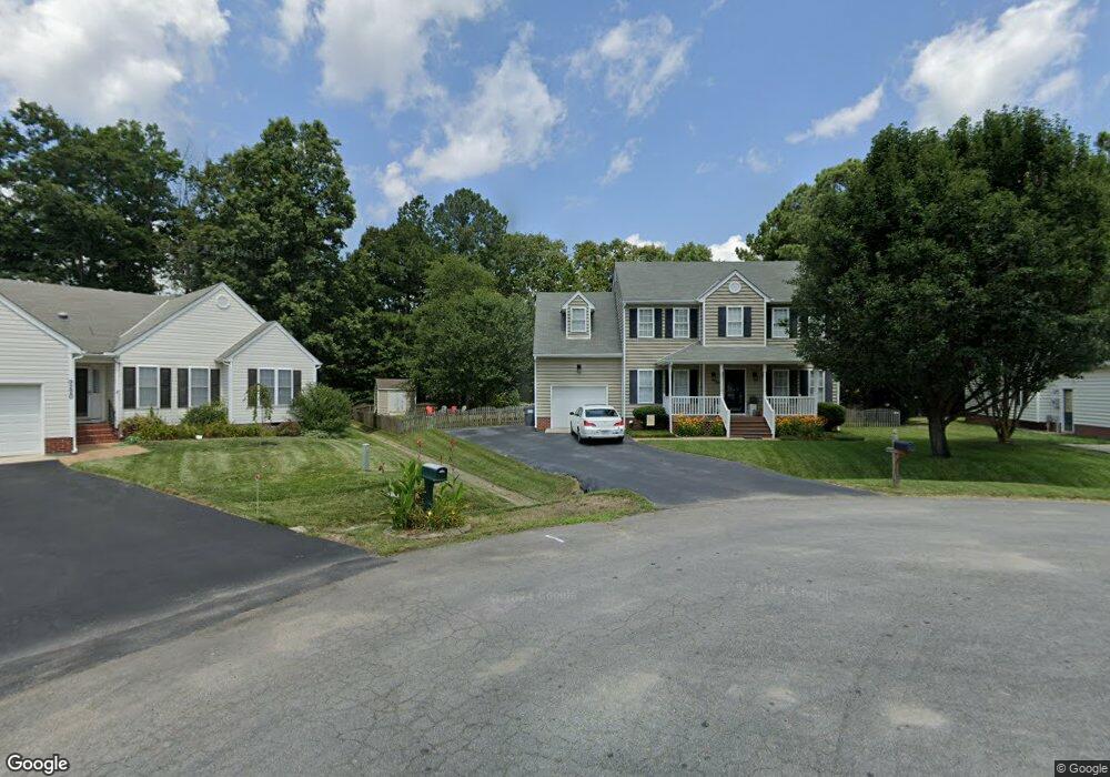 9216 Harpe Ct, Mechanicsville, VA 23116 - photo 1