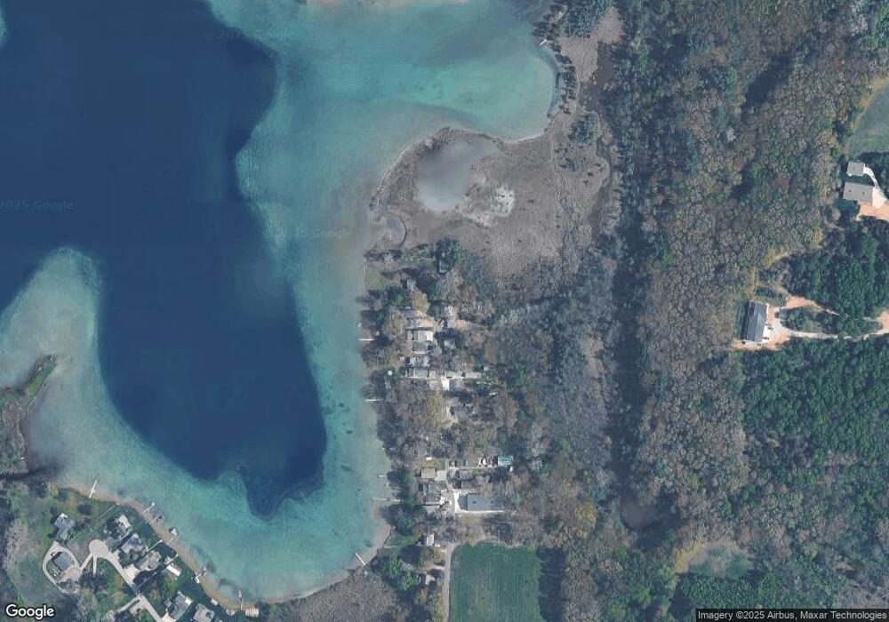 120 Evans Ln, Wayland, MI 49348 - photo 1