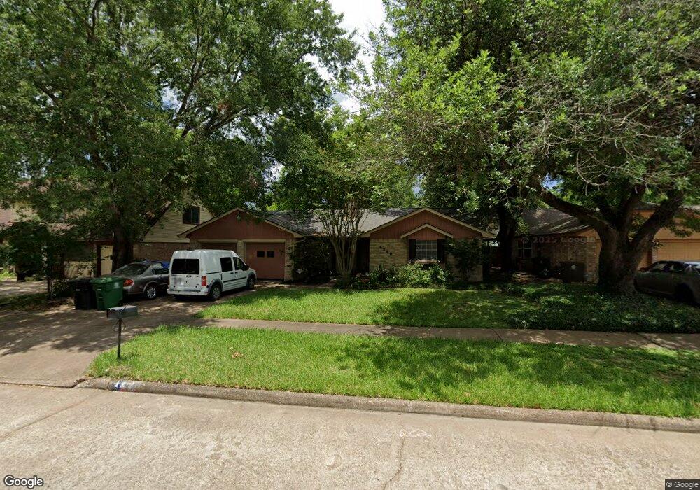4210 Saratoga Dr, Houston, TX 77088 - photo 1