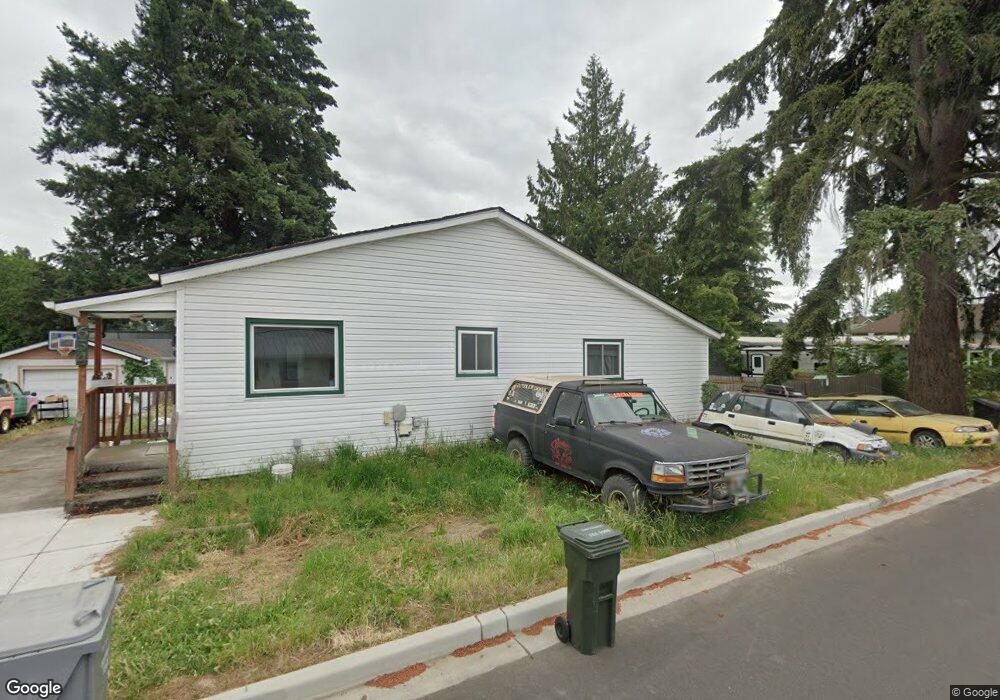 654 N Locust St, Canby, OR 97013 - photo 1